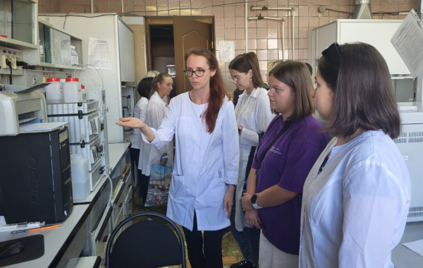 Специалисты филиала ЦЛАТИ по Волгоградской области показали студентам работу новейшего оборудования